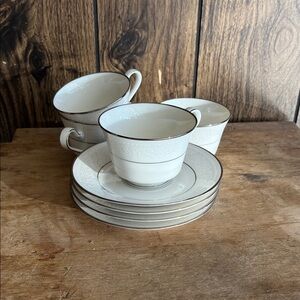 Set of 4 Elegant White Noritake Ivory China Tea Cups